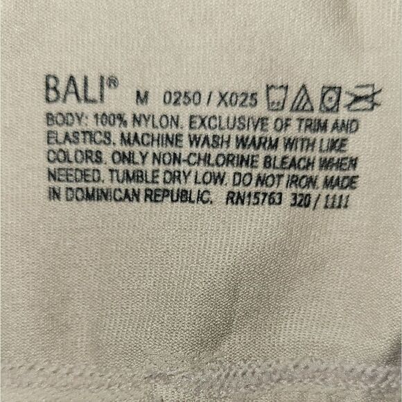 Bali Comfort Revolution 0250 Seamless Crop Top Cami Bra Nude Medium NWOT - Picture 7 of 7